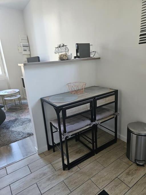 Beautiful F2 Apartment 5 Stops By Train From Paris Море-сюр-Луан Экстерьер фото